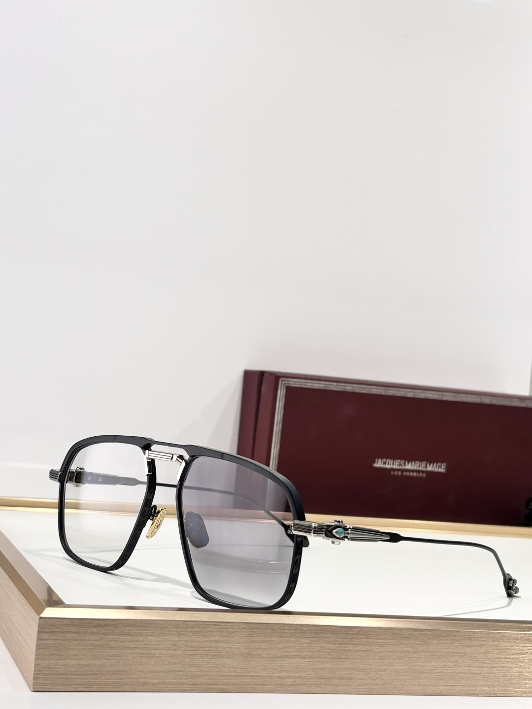 Jacques Marie Mage
MODEL： LABARGE
SIZE：59口16-146 
P275
变色：P295