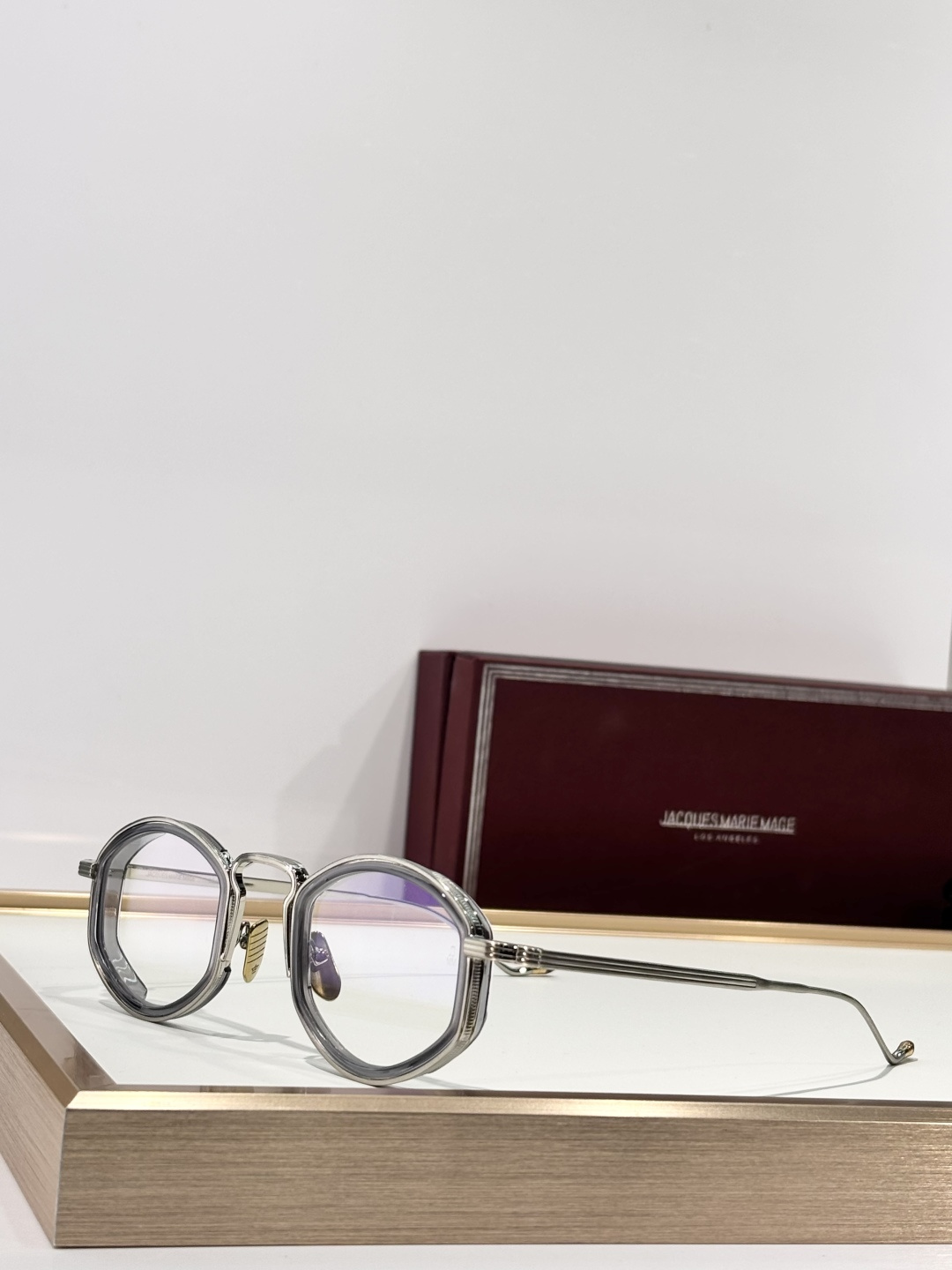 Jacques Marie MageMODEL：ARAGONSIZE：47口26