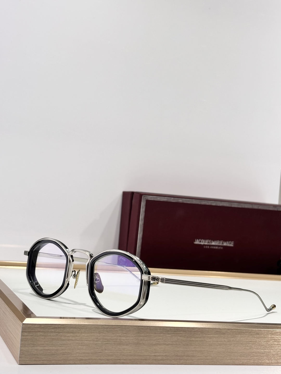 Jacques Marie MageMODEL：ARAGONSIZE：47口26