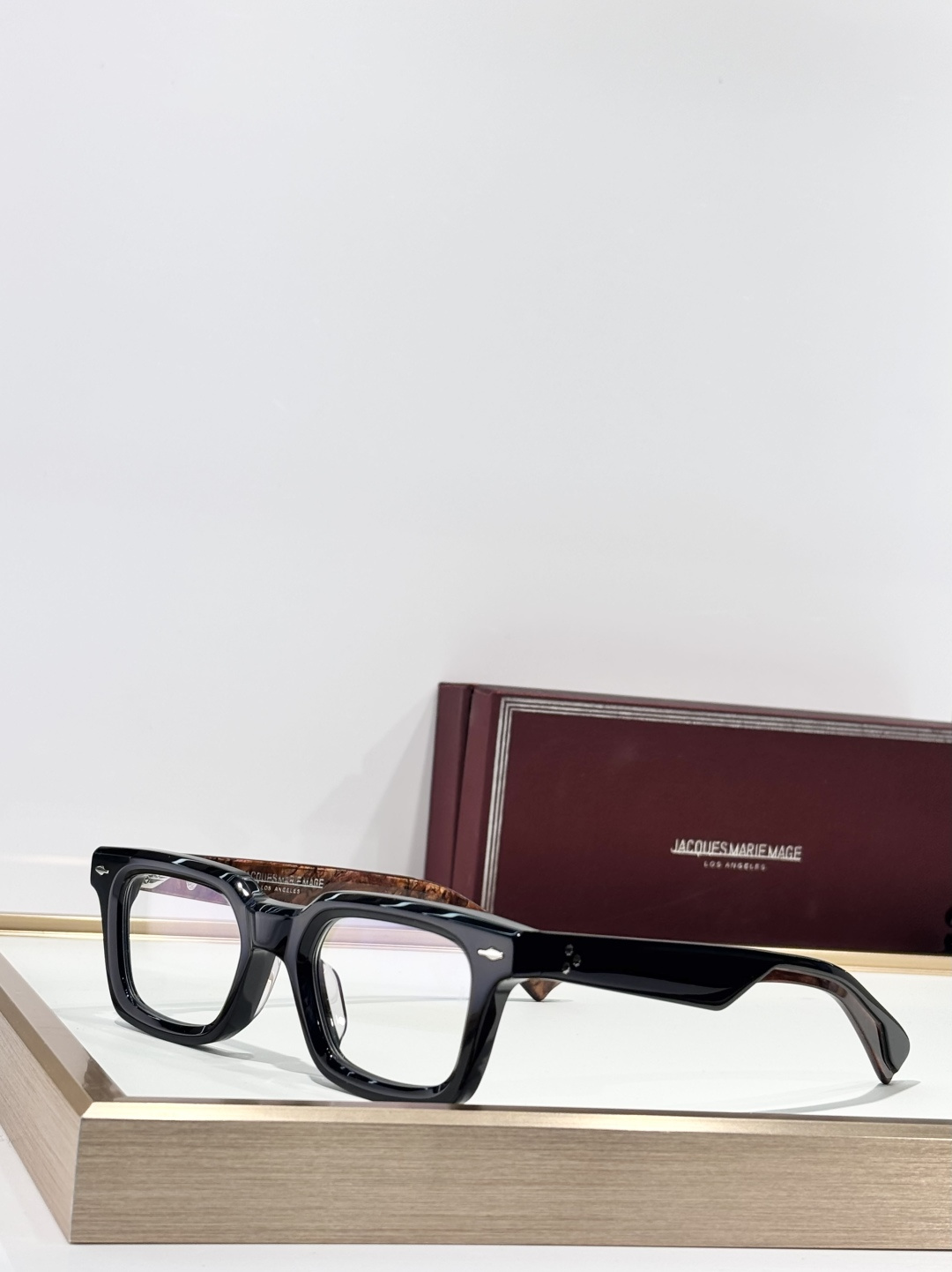 Jacques Marie MageMODEL：CASABLANCASIZE：49口23-146