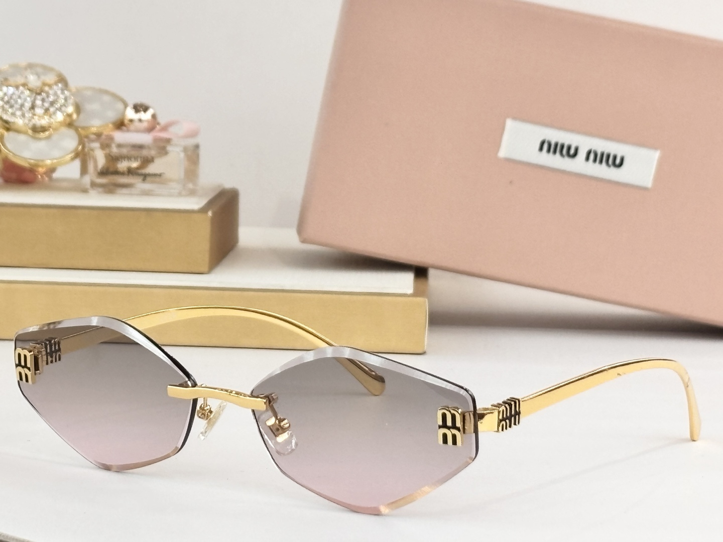 MIU MI*MOD:MU 1897LSize:62口17-145