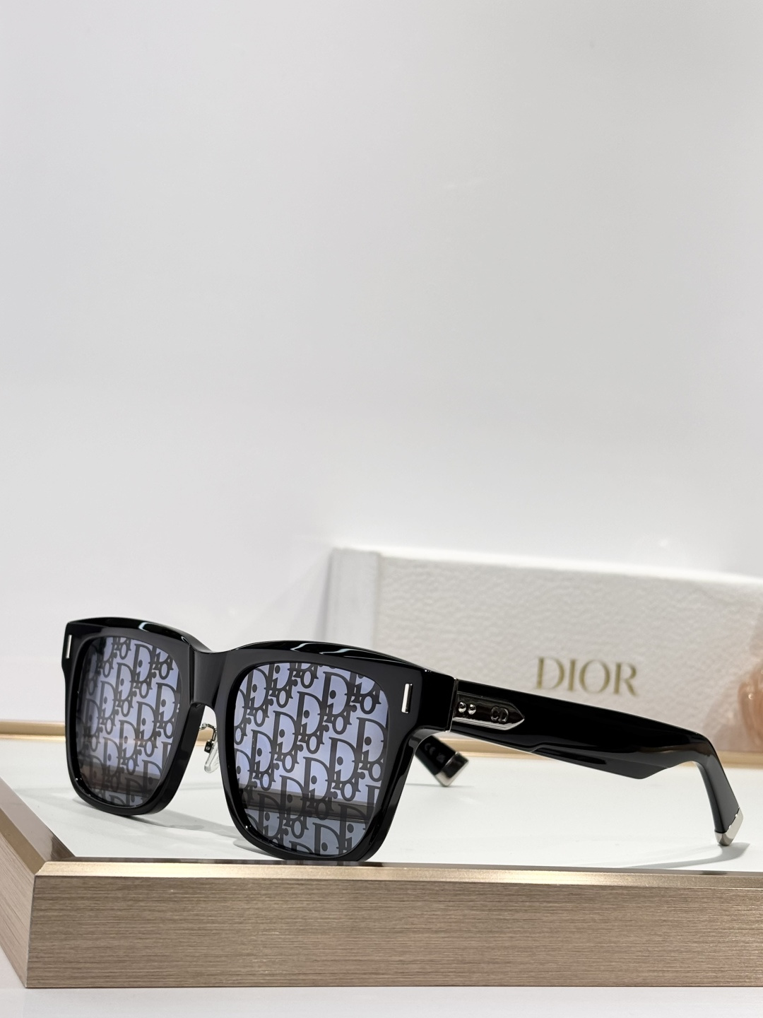 DIO*MOD：DiorMidnight S1FSize：57口20 150