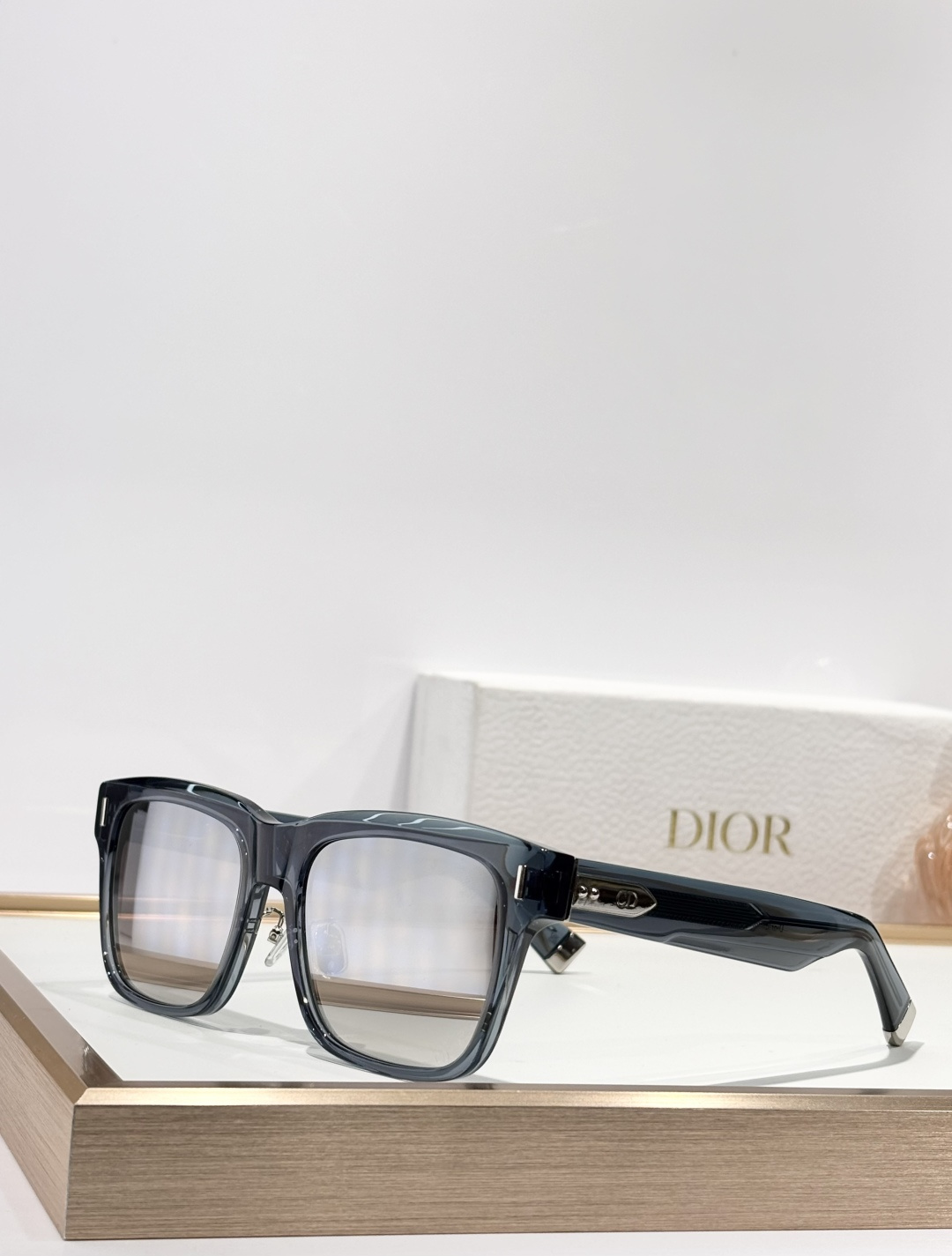 DIO*MOD：DiorMidnight S1FSize：57口20 150