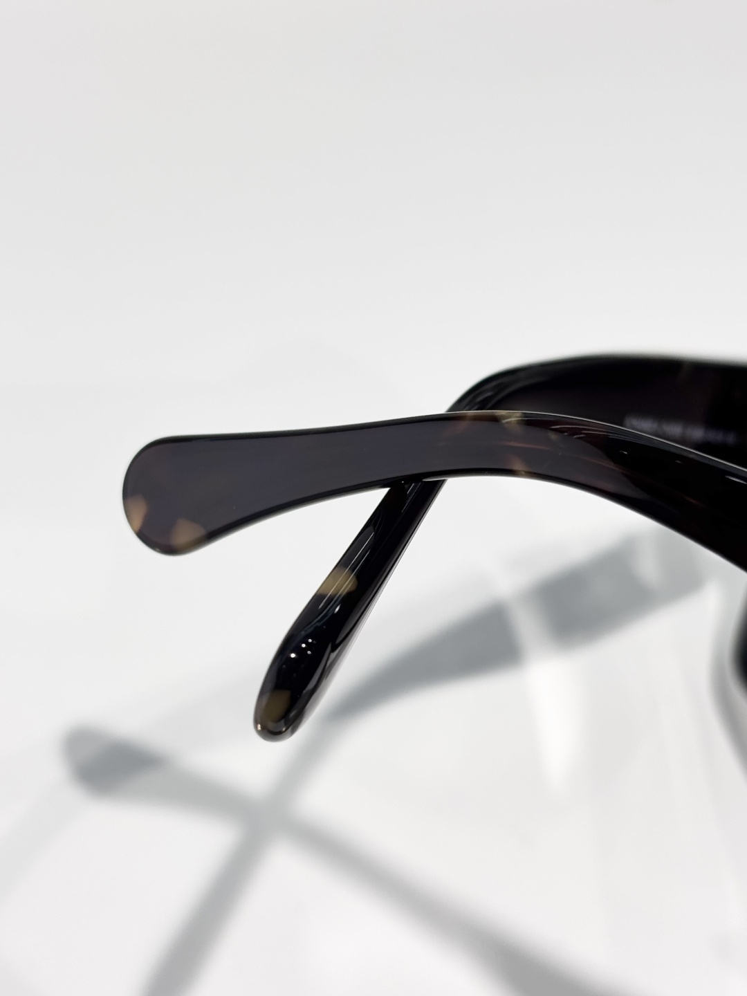 Oversized CHANE*MODEL：CH5555SIZE:54口19-145