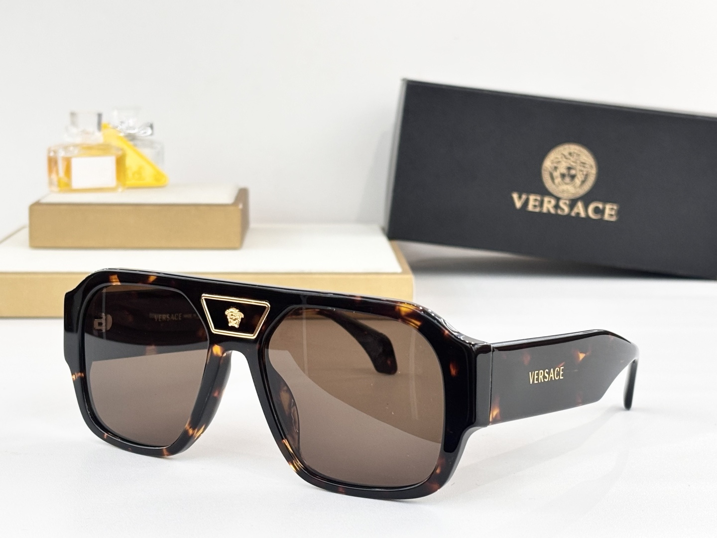 VERSAC*MOD：4508USize ：56口18-140