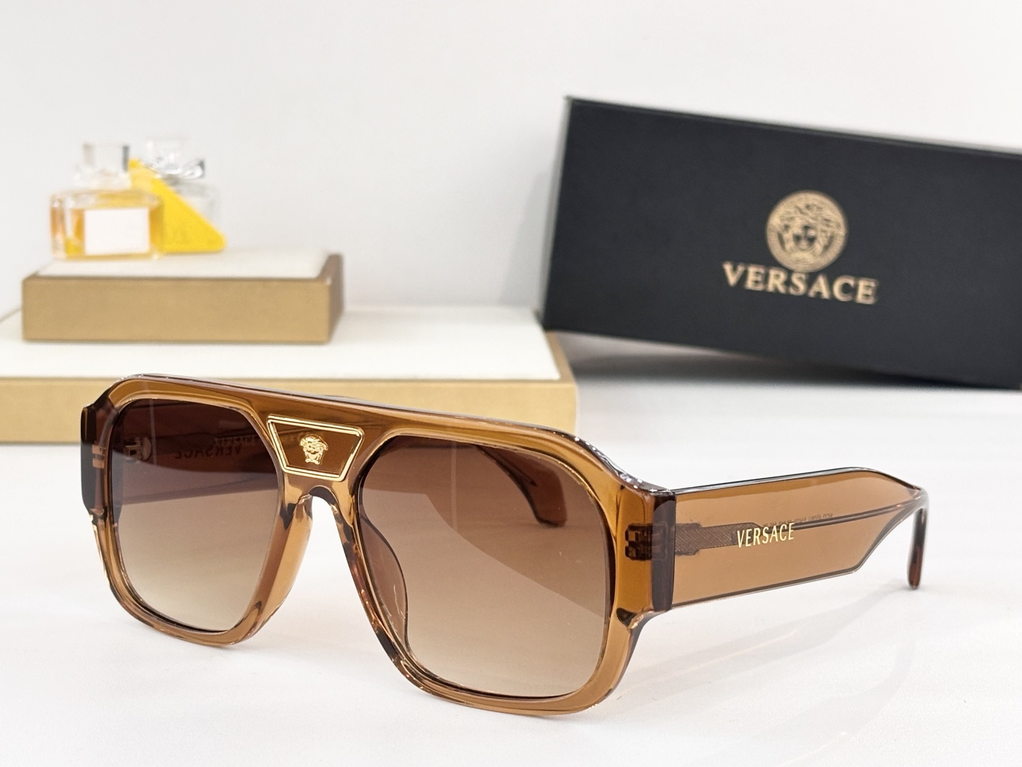 VERSAC*MOD：4508USize ：56口18-140