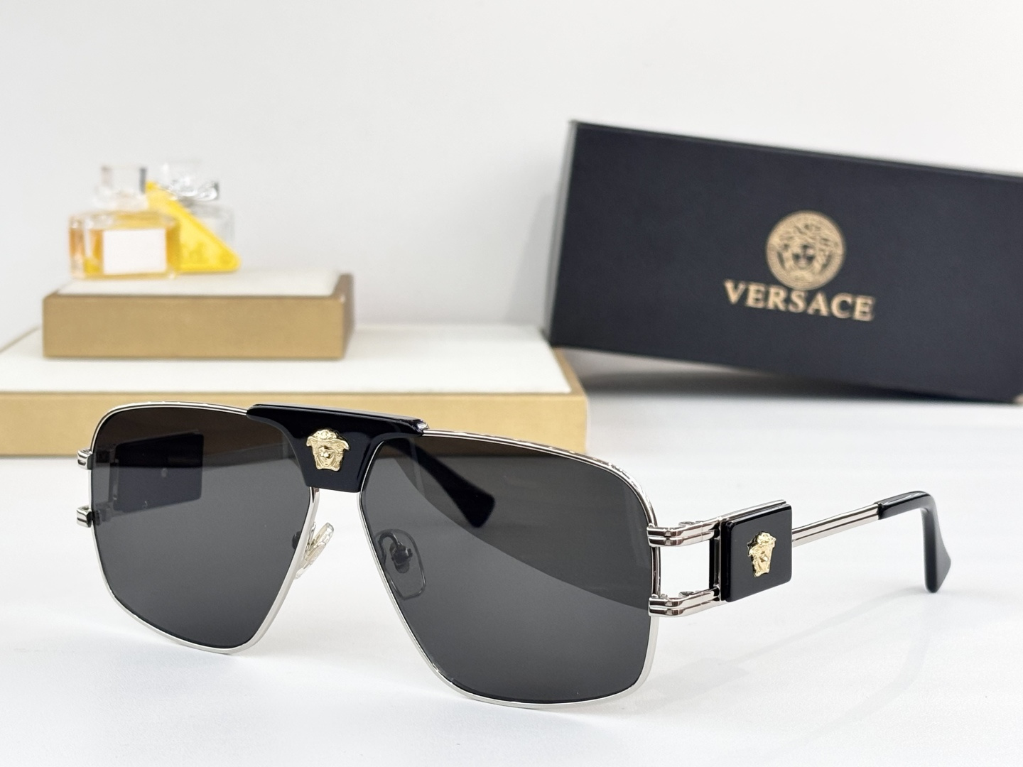 VERSAC*MOD：2251Size：63口12-145