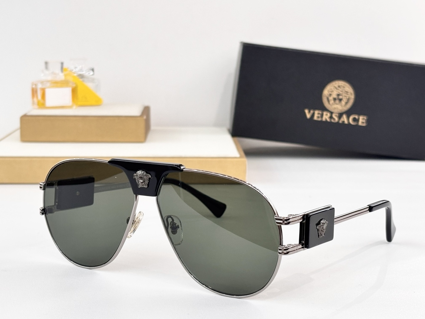 VERSAC*MOD：2252Size：63口12-145