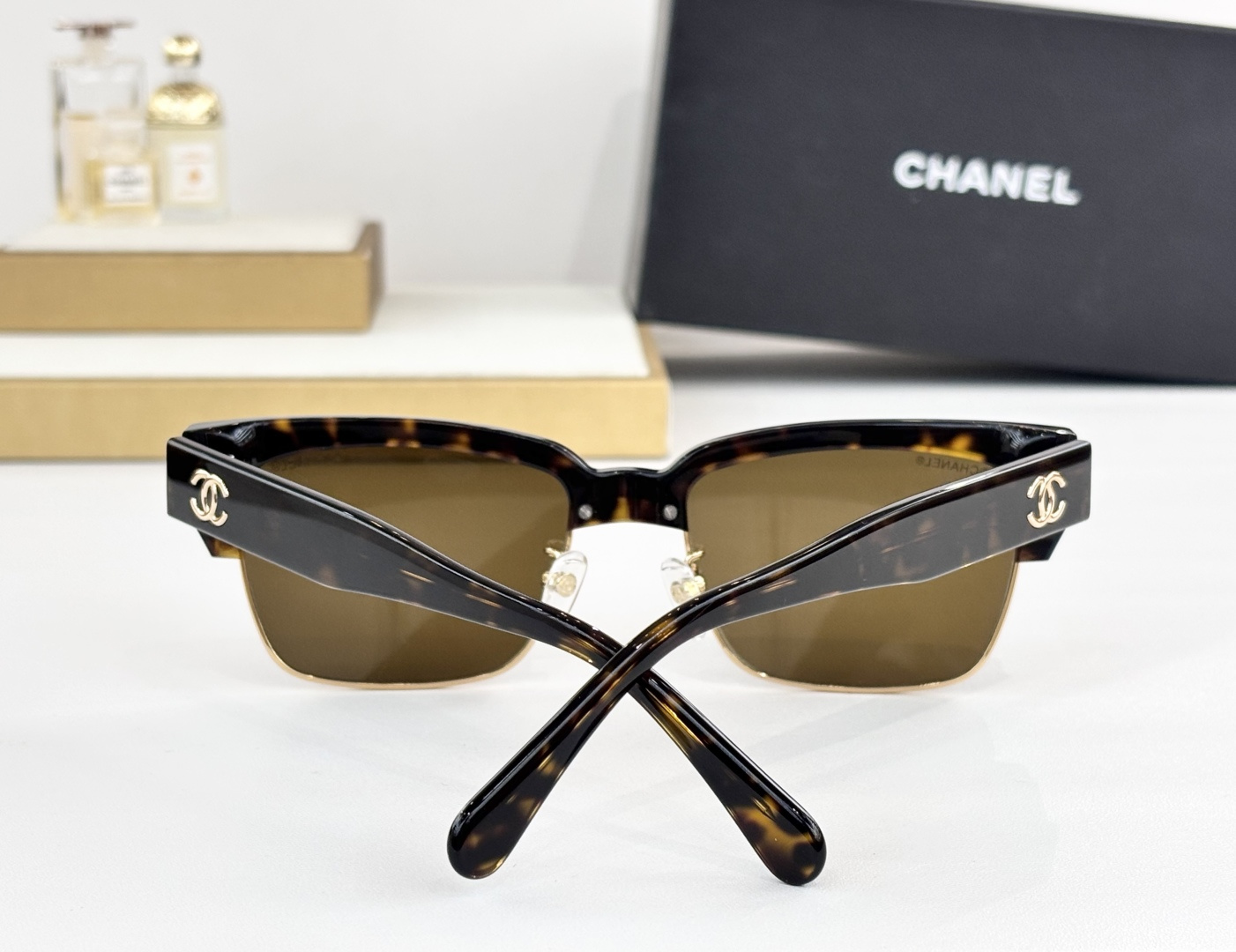 CHANE*MOD：5558Size：55口18 140