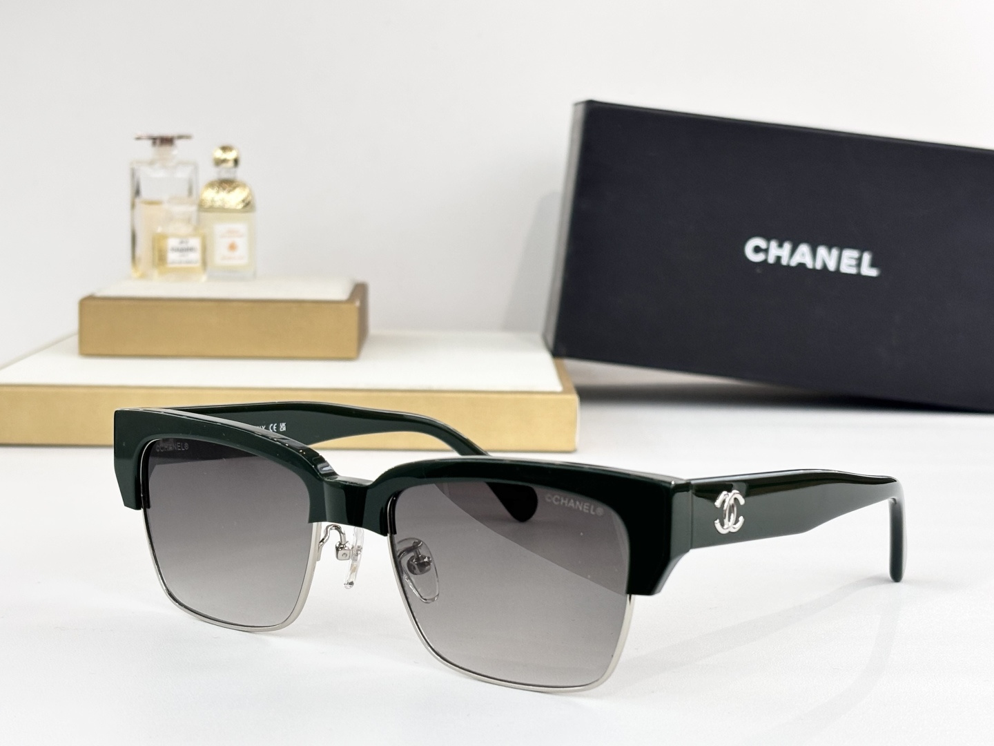 CHANE*MOD：5558Size：55口18 140