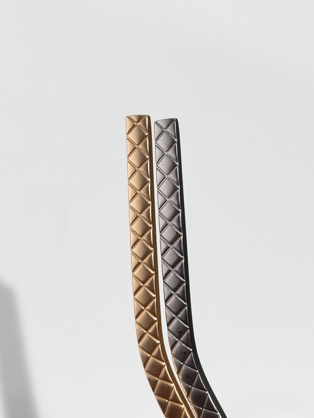 BOTTEGA VENET*MODEL：BV1427OASIZE：52口22-145