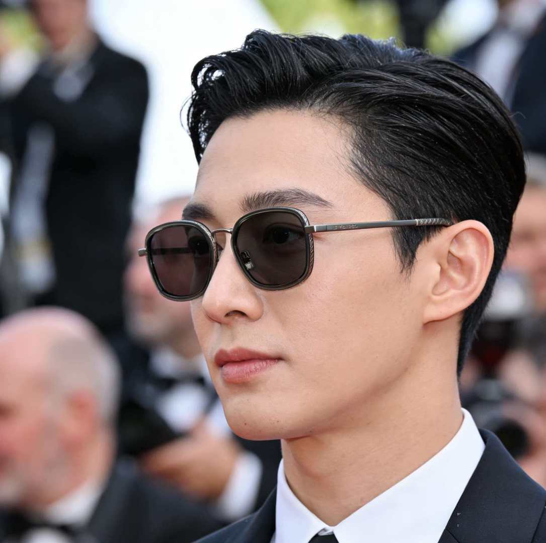 BOTTEGA VENET*MODEL：BV1427OASIZE：52口22-145