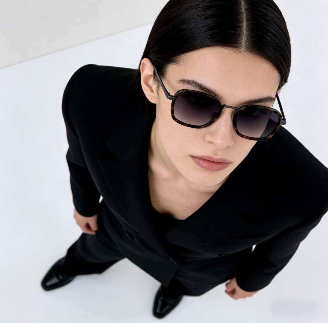 BOTTEGA VENET*MODEL：BV1427OASIZE：52口22-145