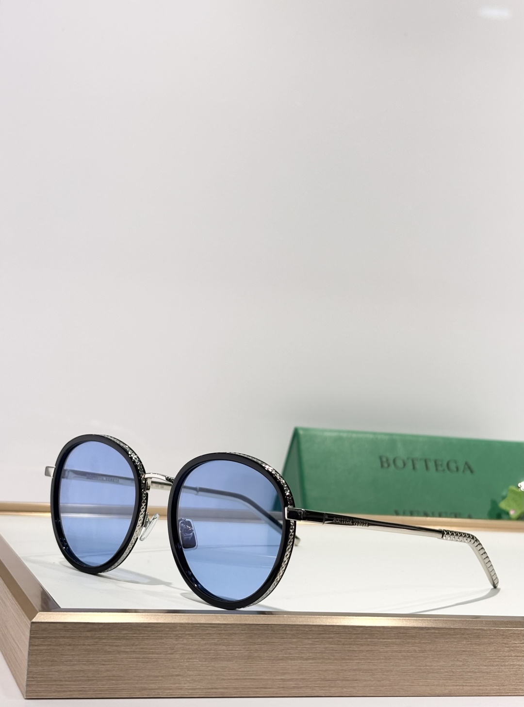 BOTTEGA VENET*MODEL：BV1428OASIZE：50口22-145