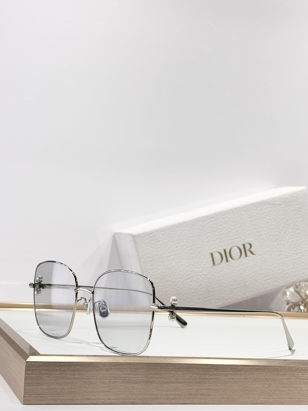 DIORMOD：DiorTribales S1U Size：55口18 140