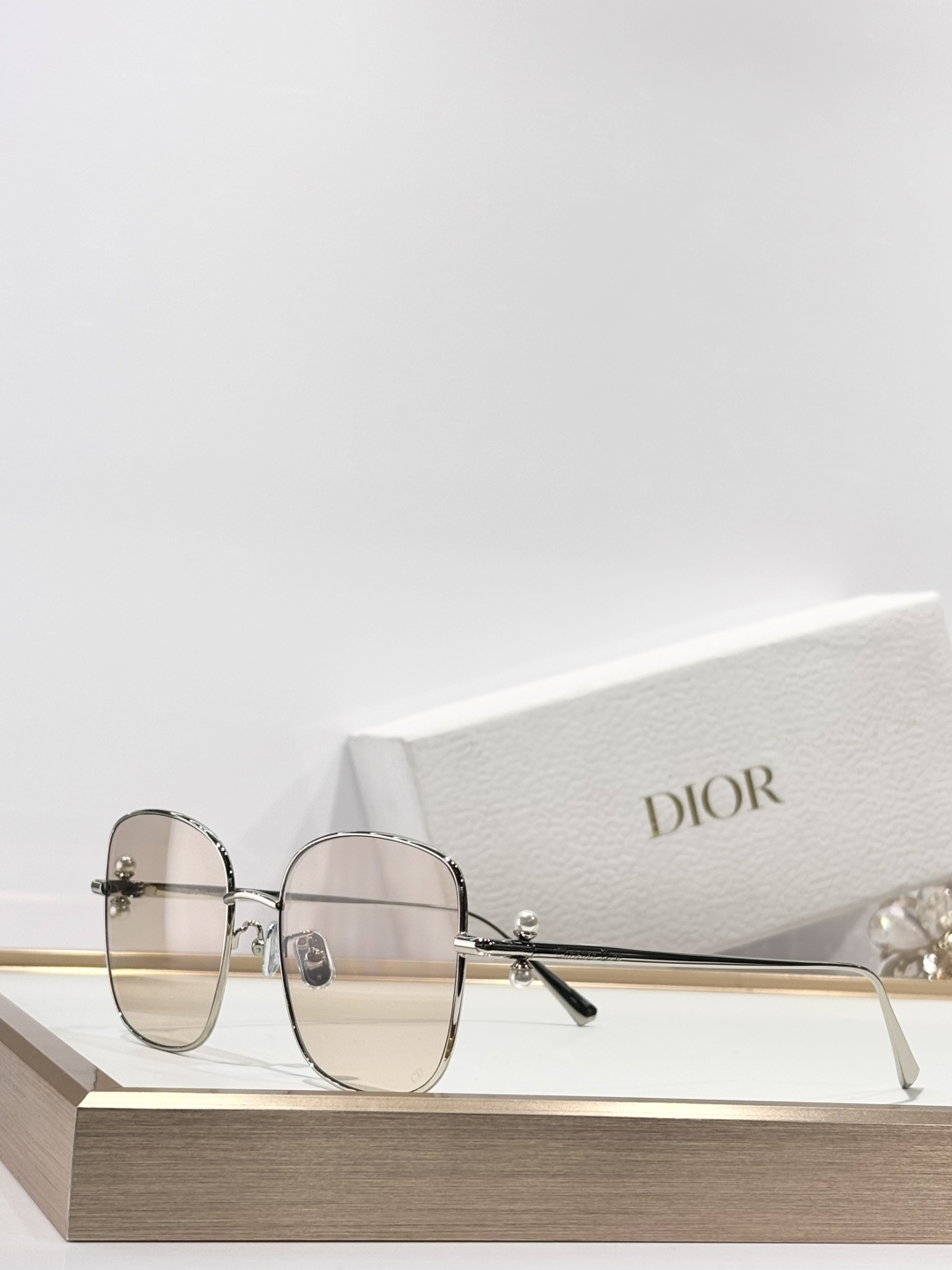 DIORMOD：DiorTribales S1U Size：55口18 140