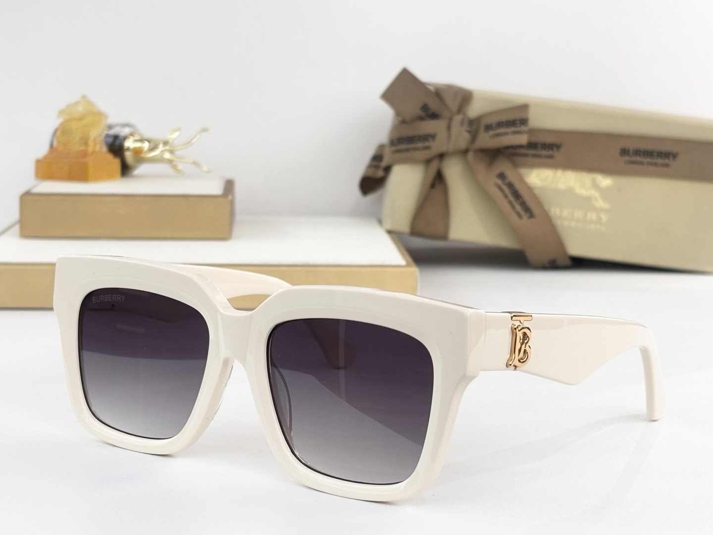 𝘽𝙐𝙍𝘽𝙀𝙍𝙍𝙔MOD：BE4419Size：55口19-140