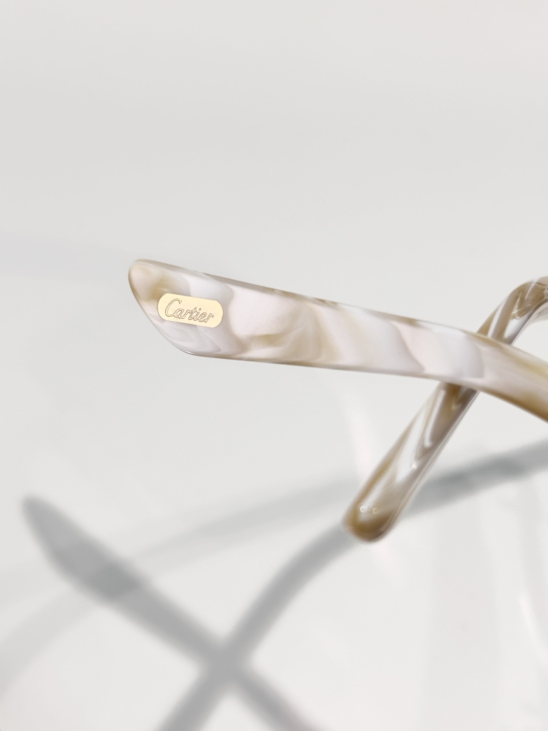 Cartie*MODEL：CT0579SSIZE：57口19-145