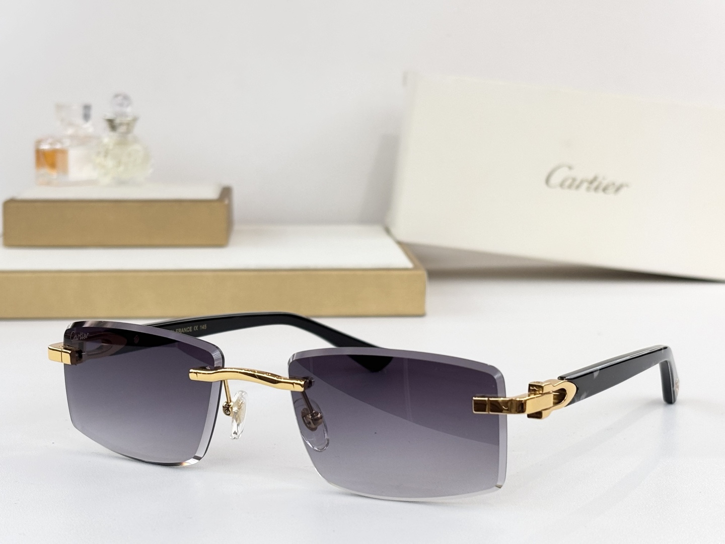 Cartie*MOD：CT0582SSize：56口19-145