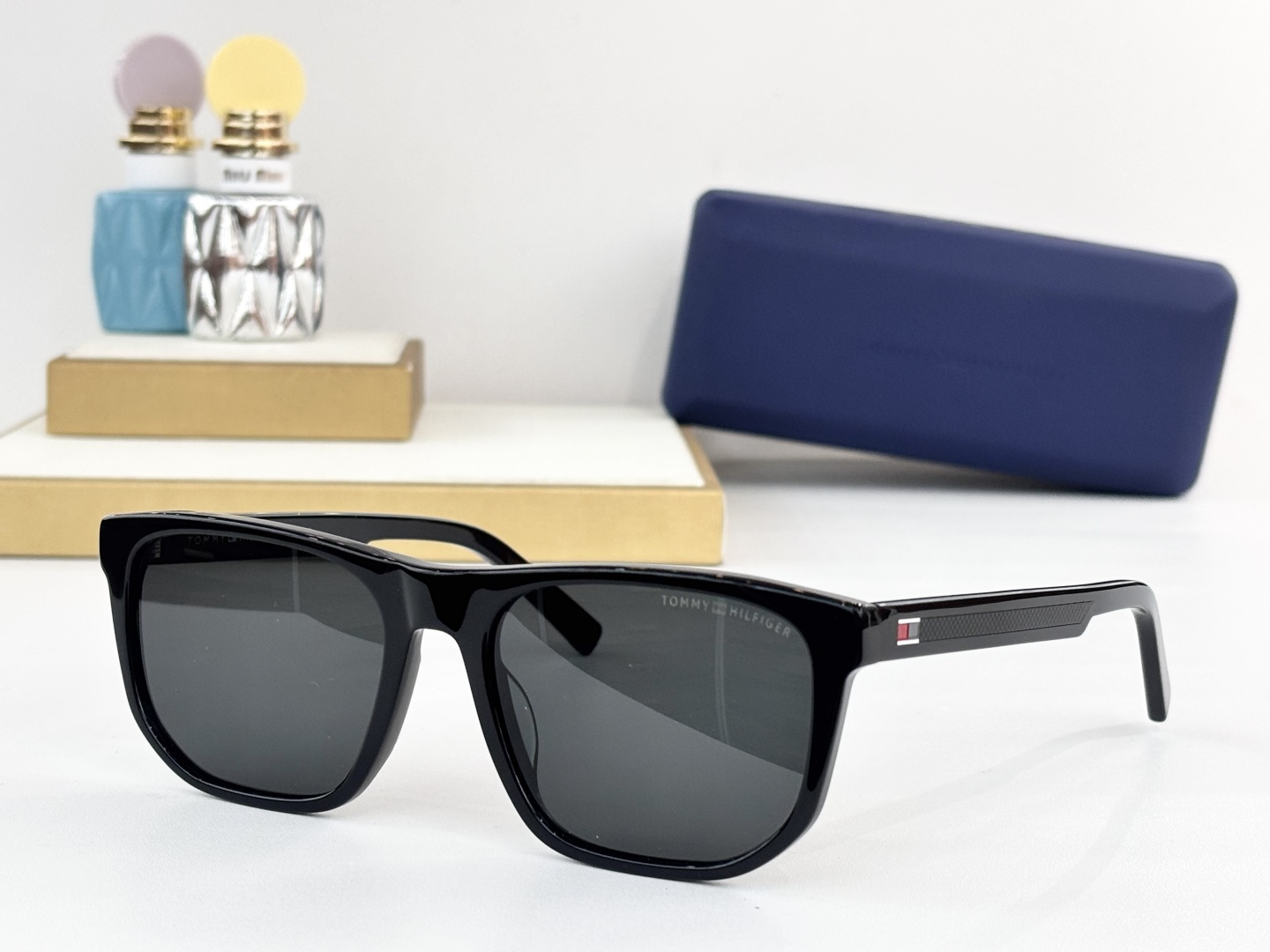 TOMMY HILFIGE*MOD：TH 2200/SSize：55口19-145