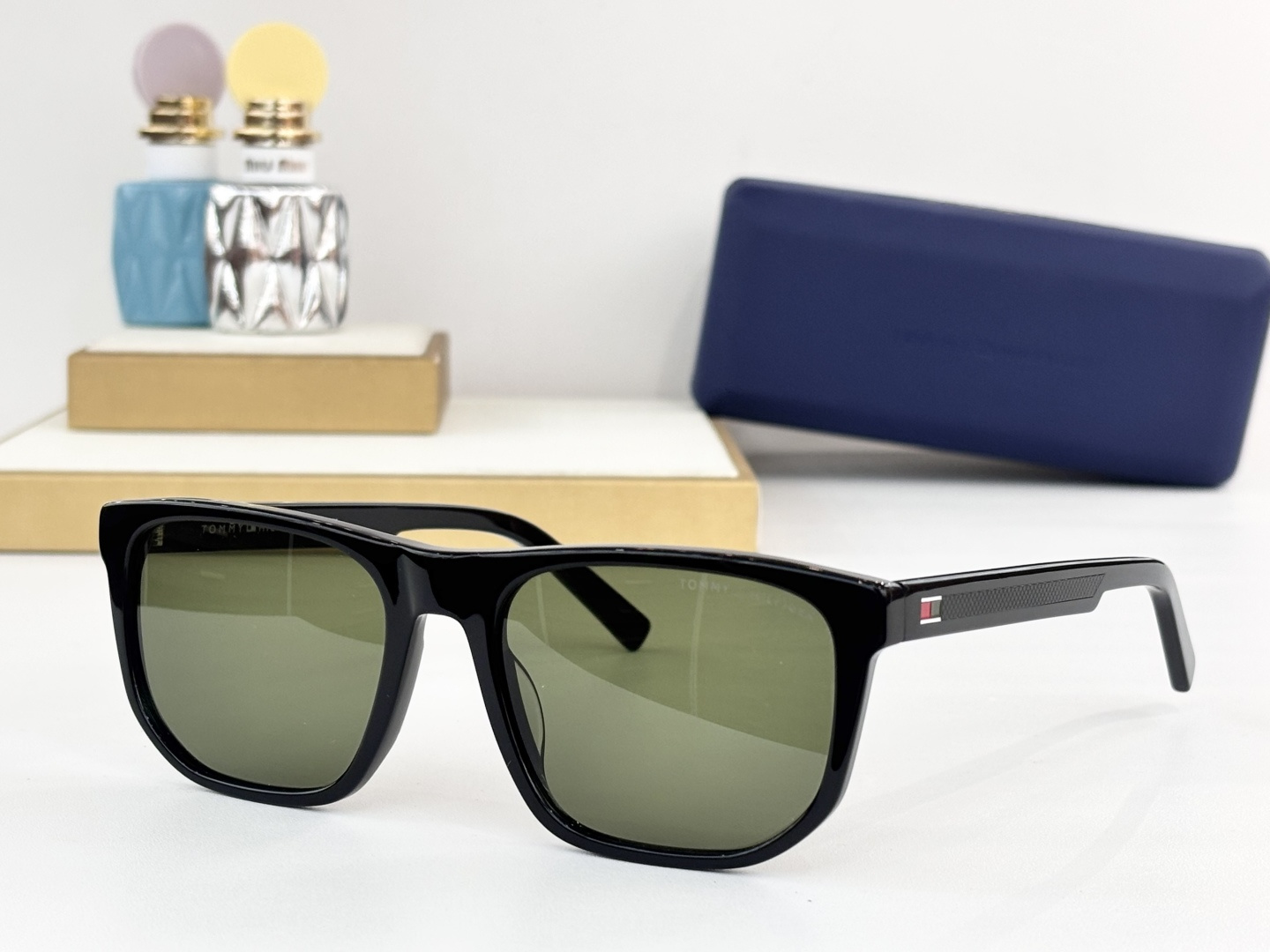 TOMMY HILFIGE*MOD：TH 2200/SSize：55口19-145