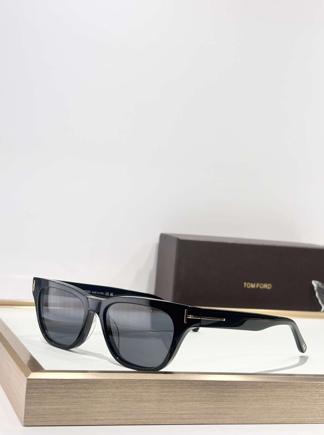 TOM FORDMODEL：TF1362SIZE：53口16-145