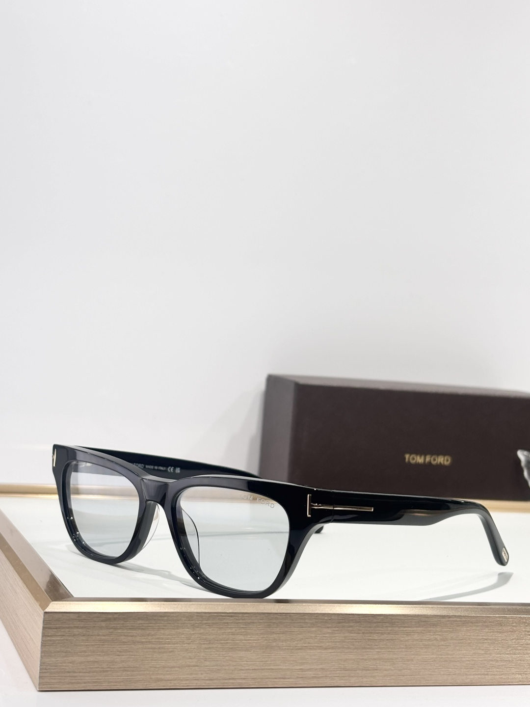 TOM FORDMODEL：TF1362SIZE：53口16-145