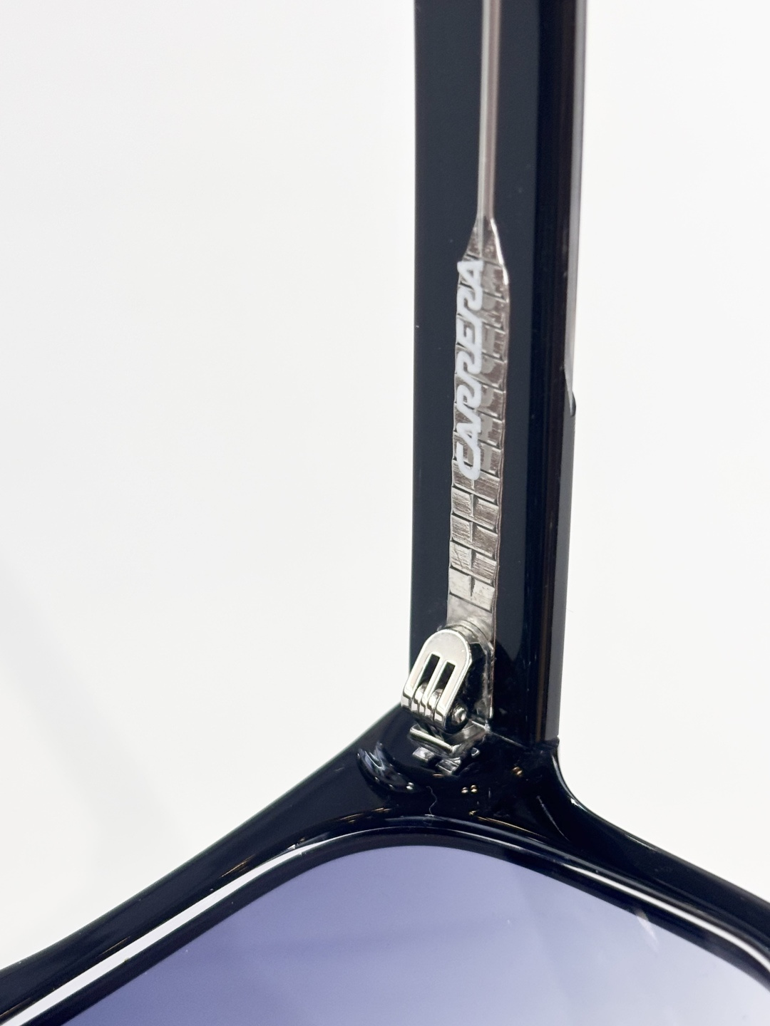 CARRER*MOD：1061/SSize：59口16-145