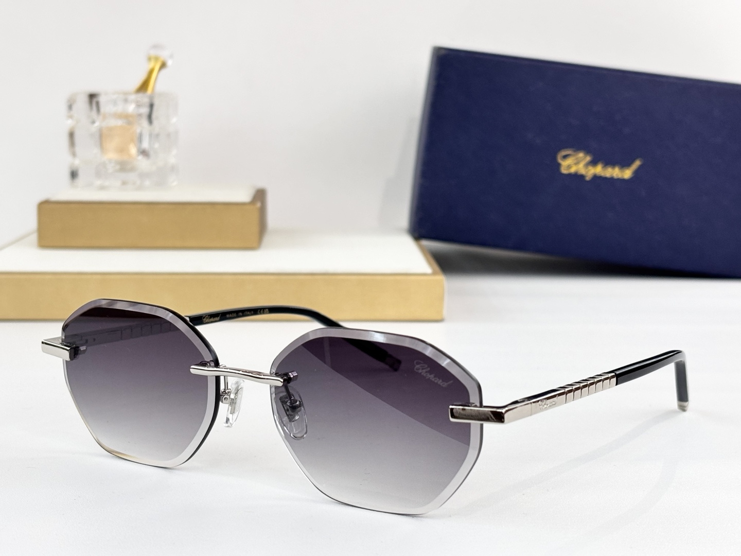 ChoPar*MOD：VCH2013SIZE:58口17 145