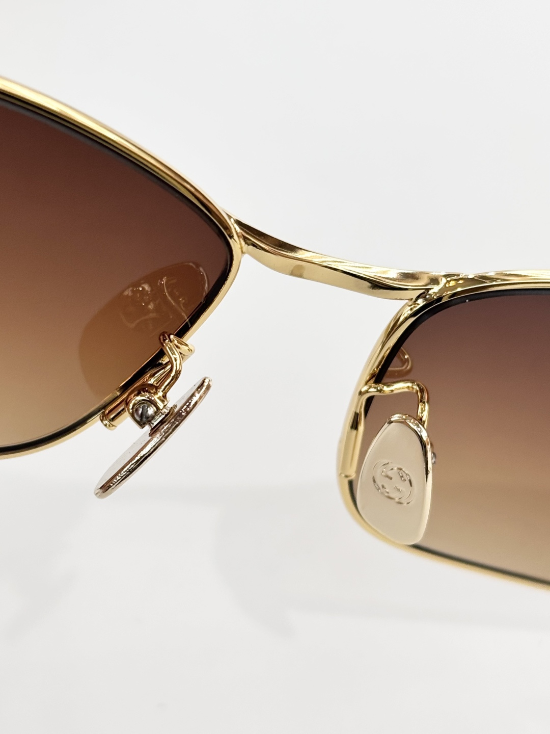 GUCC*MOD：GG2045SSize：58口17-135