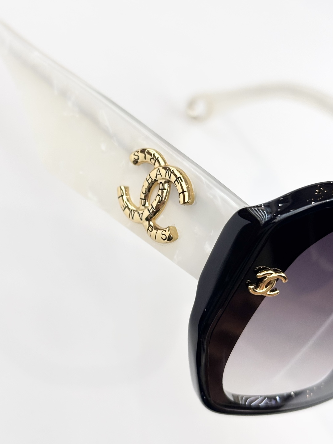 CHANE*MOD：5501-HSize：64口16 145