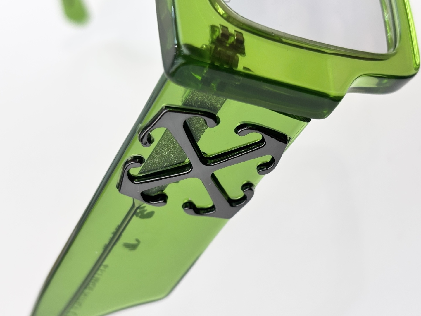 OFF WHITEMOD：OERI128Size：55口20 145