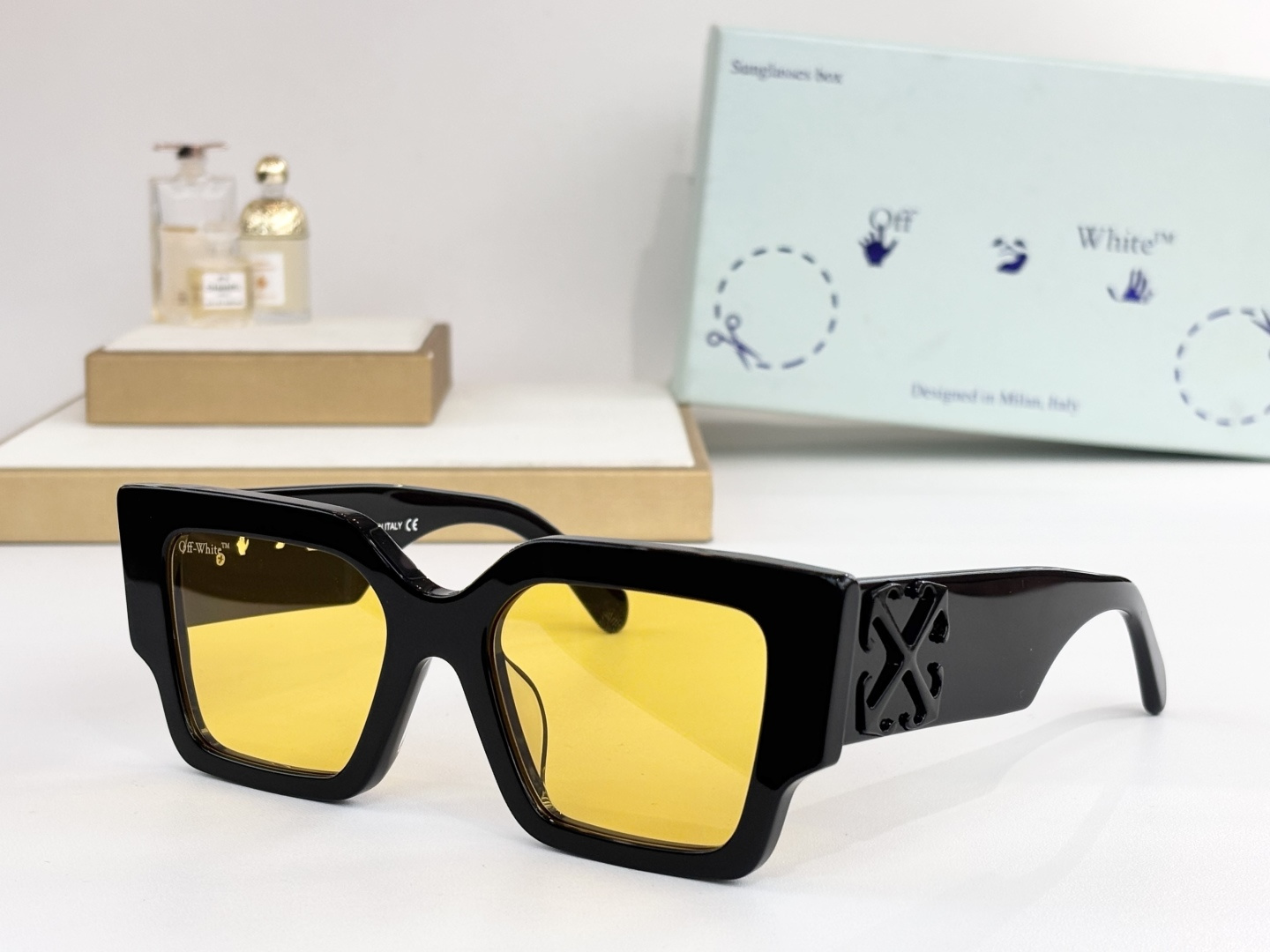 OFF WHITEMOD：OERI128Size：55口20 145