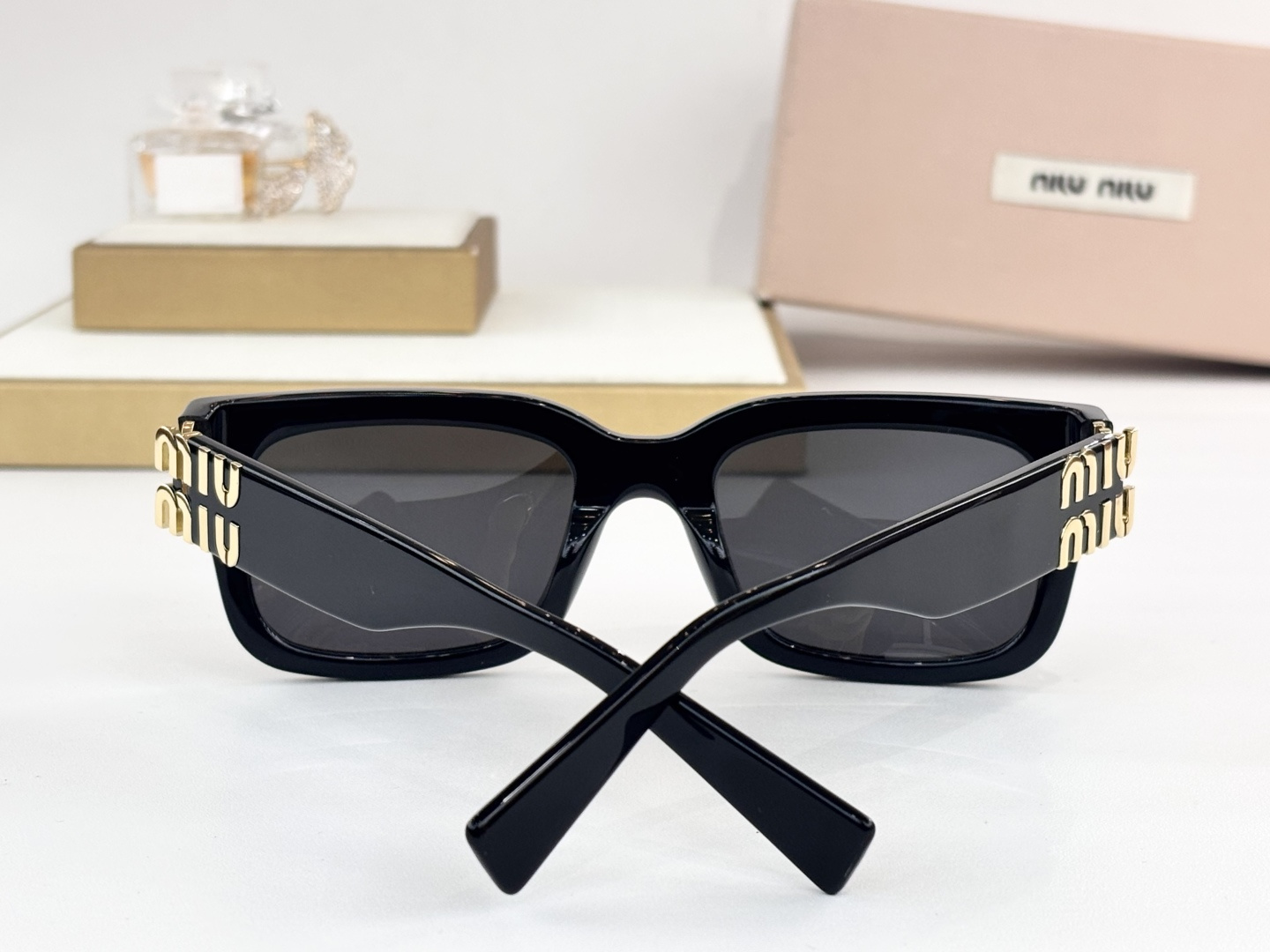 MIU MI* MODEL：MU 03UVSIZE：53口22-140