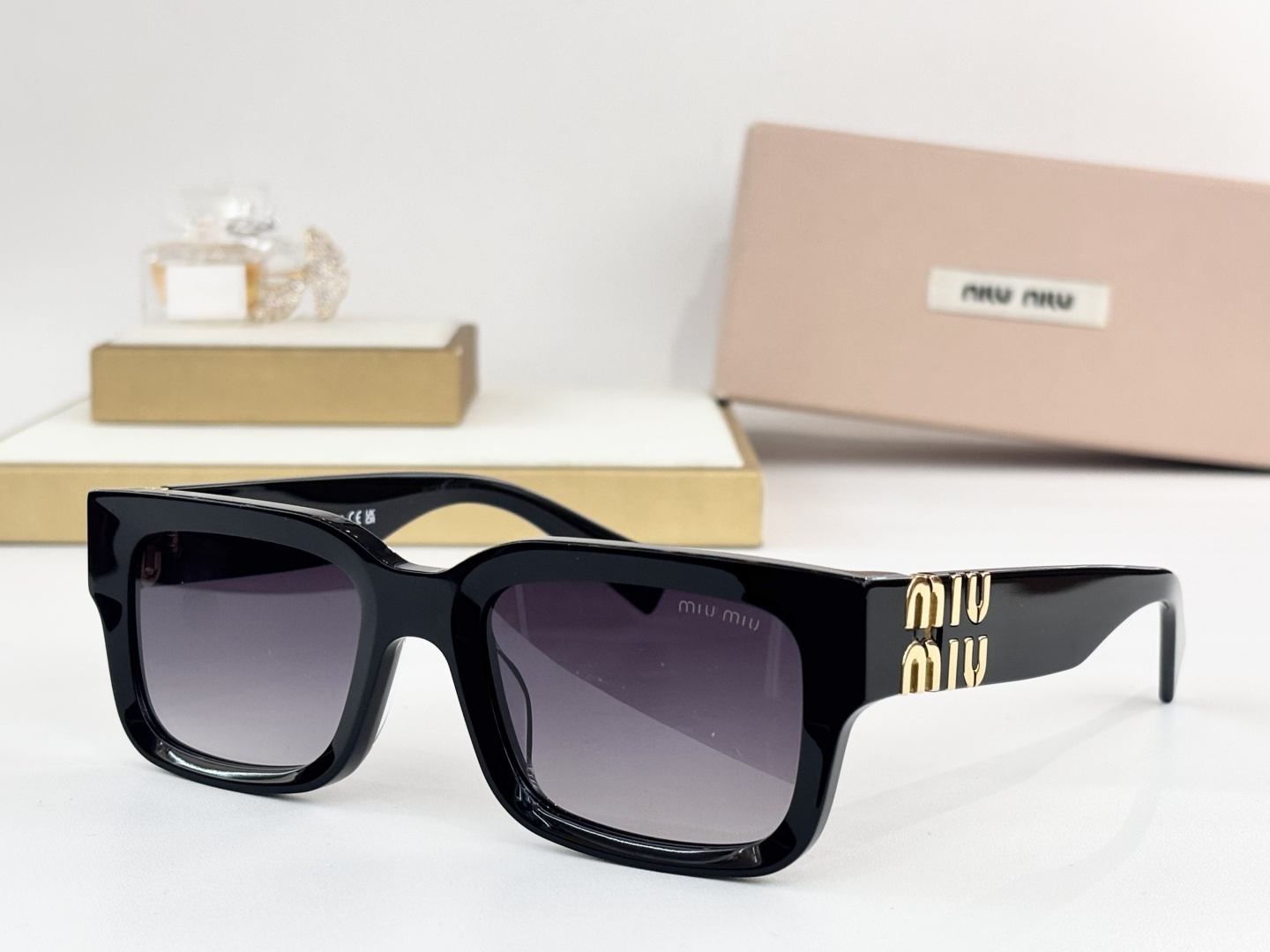 MIU MI* MODEL：MU 03UVSIZE：53口22-140