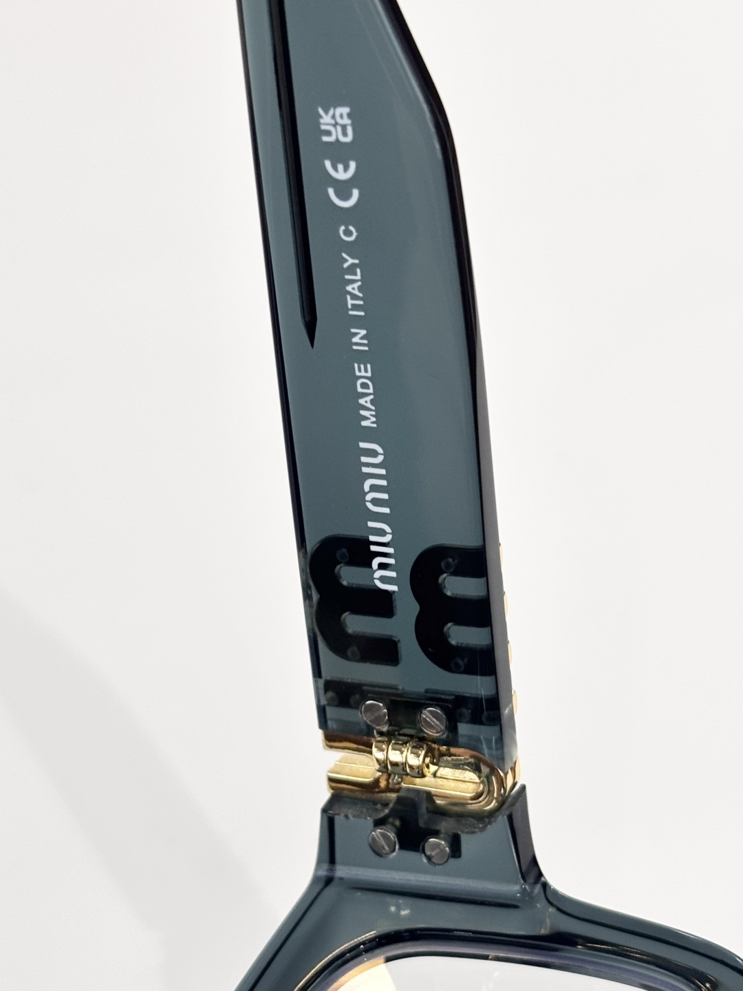 MIU MI* MODEL：MU 03UVSIZE：53口22-140