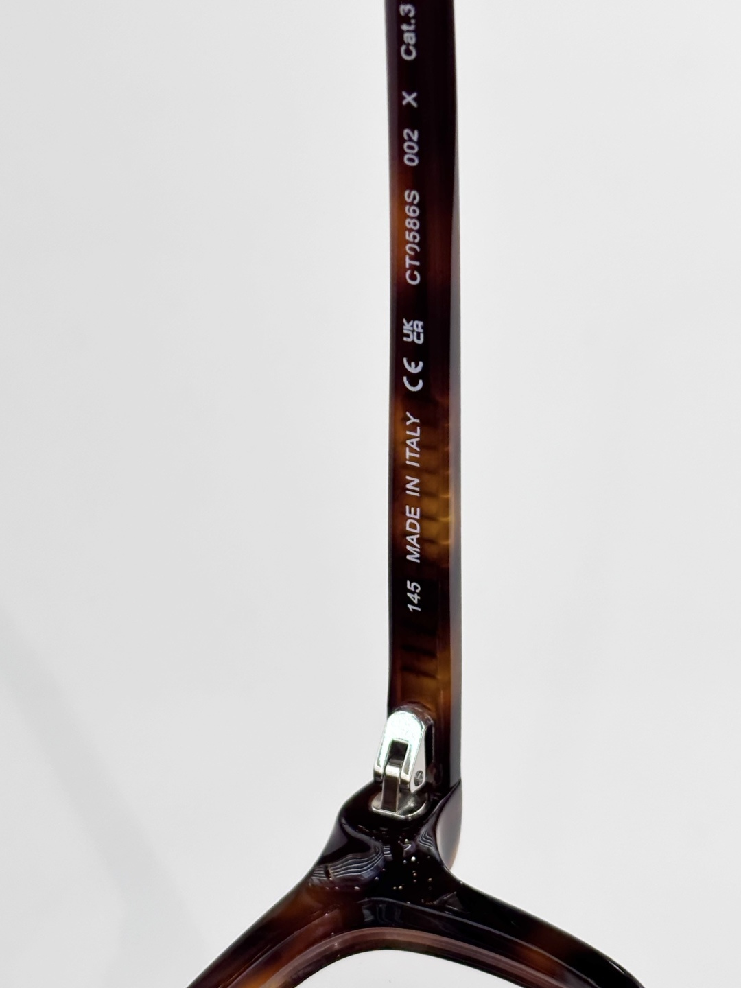 Cartie*MOD：CT0586SSize：53口19 145