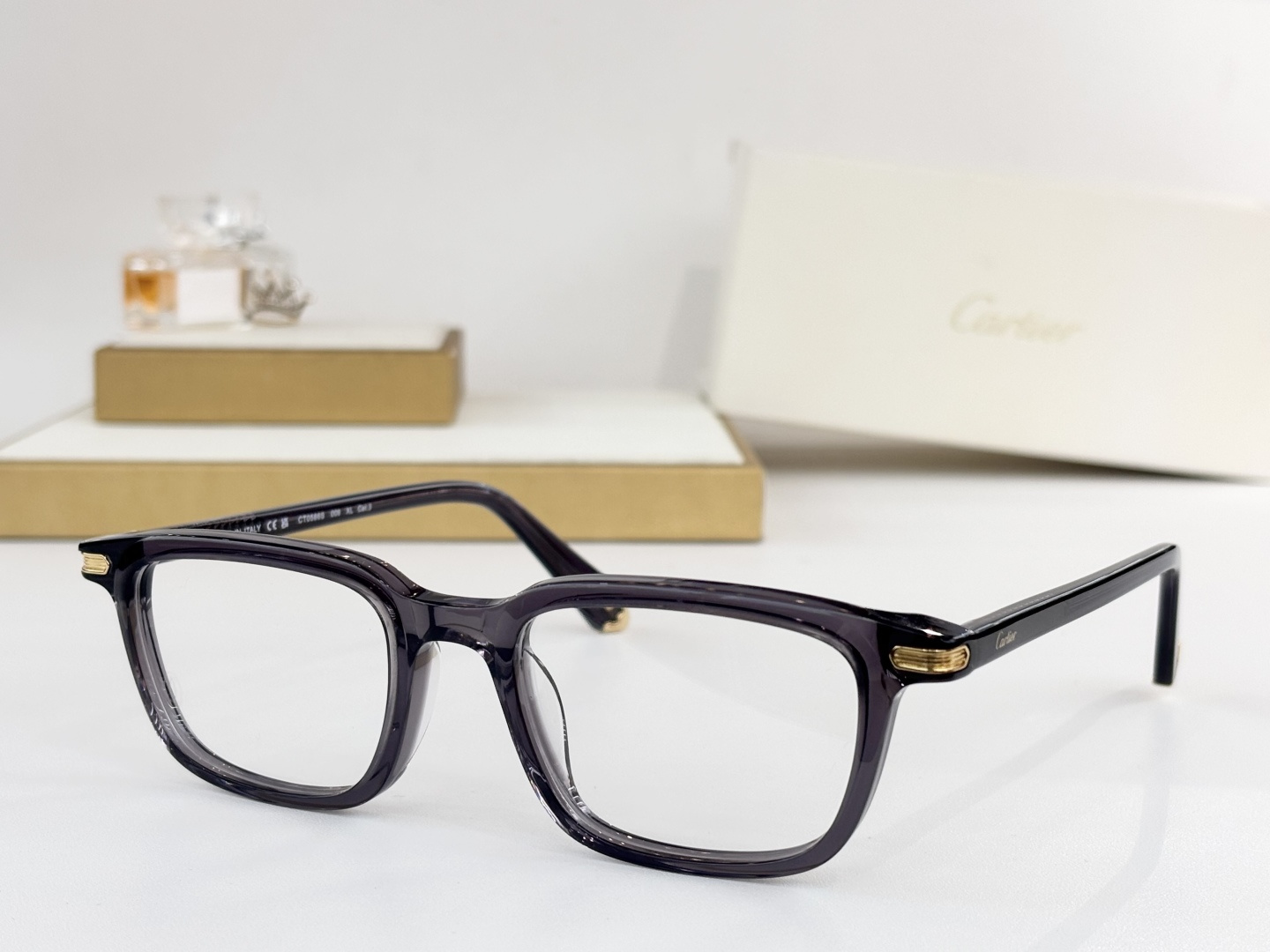 Cartie*MOD：CT0586SSize：53口19 145