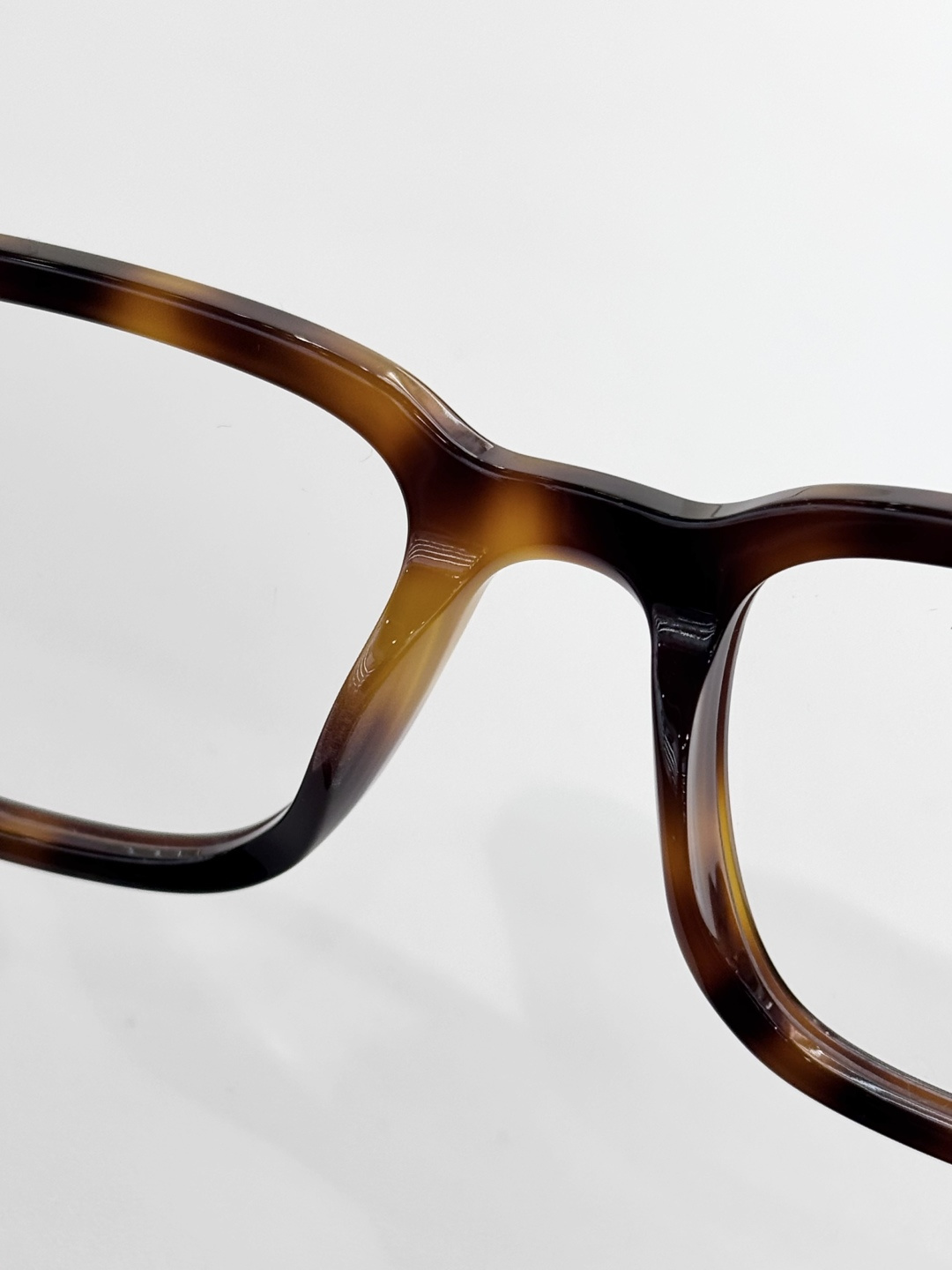 Cartie*MOD：CT0586SSize：53口19 145