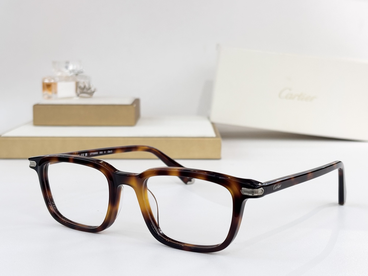 Cartie*MOD：CT0586SSize：53口19 145