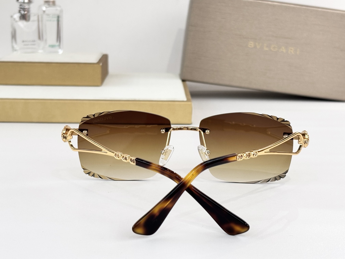 BVLGAR*MOD：BV 1797LUSize：57口17 142