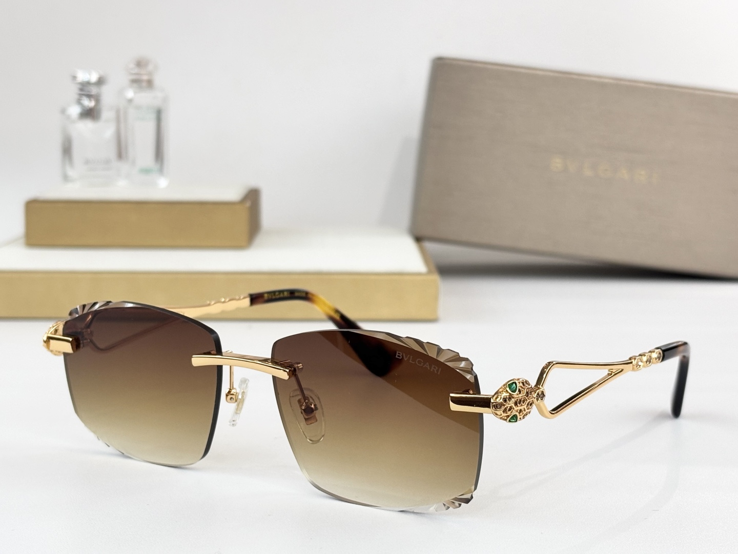 BVLGAR*MOD：BV 1797LUSize：57口17 142