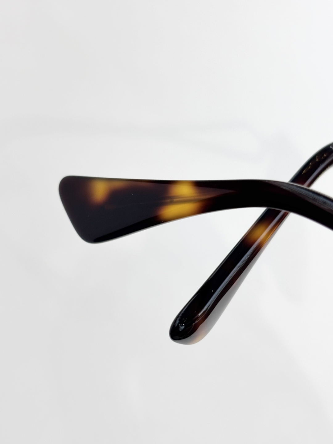 BVLGAR*MOD：BV 1798LUSize：58口16 142