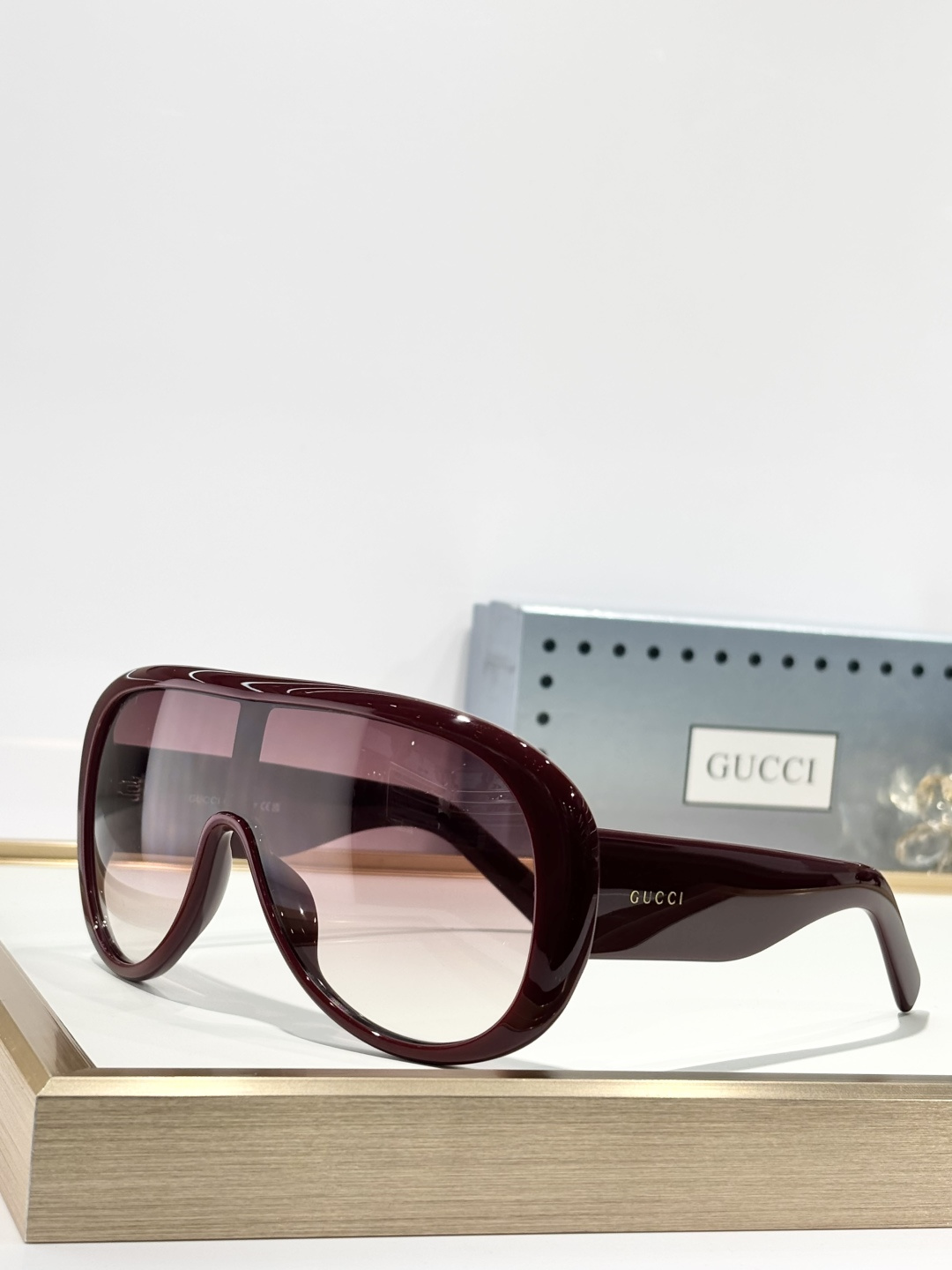 GUCCIMODEL：GG2164SSIZE：133口140