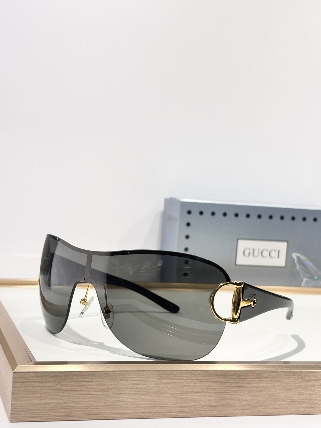 GUCCI Oversized MODEL：GG2174SSIZE：140口115