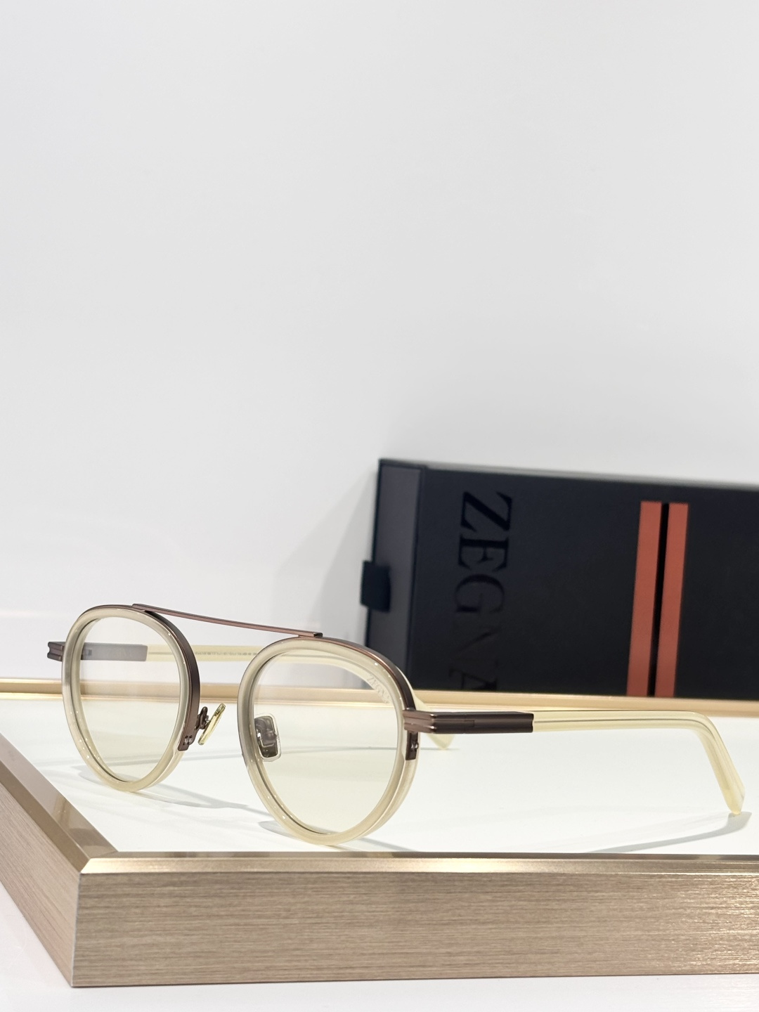 麦斯·米科尔森的假日风范Mads Mikkelsen in Zegna麦叔同款演绎典雅风度​Ermene