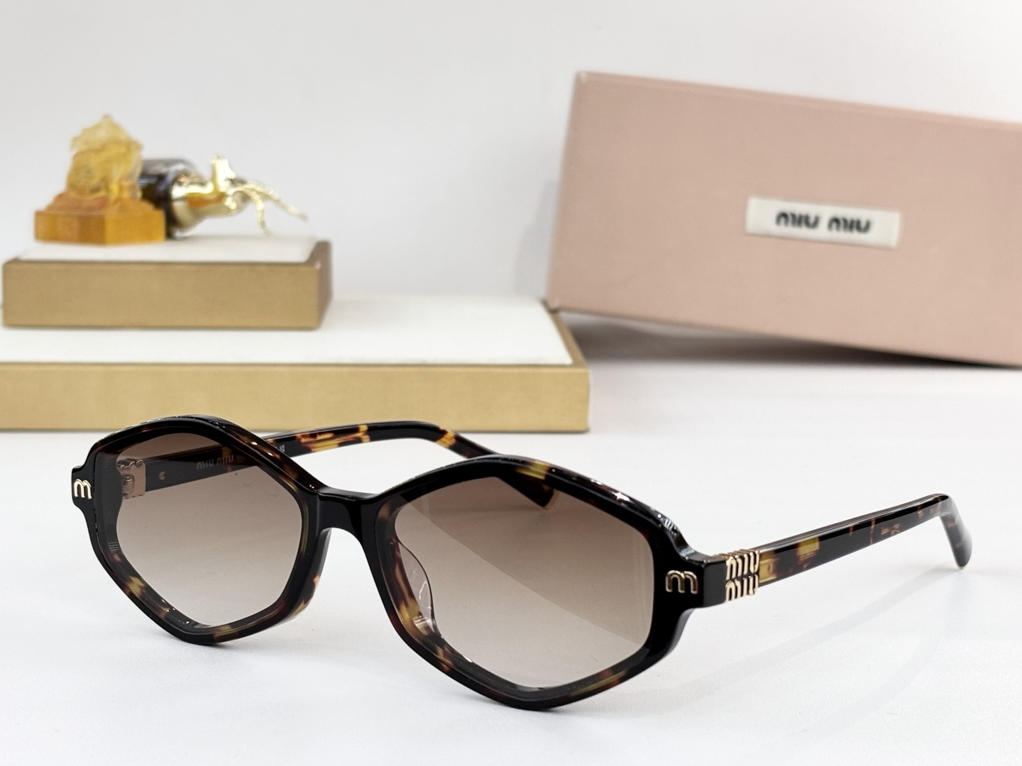 MIU MI*MOD：SMU 73KSSize：56口18-145