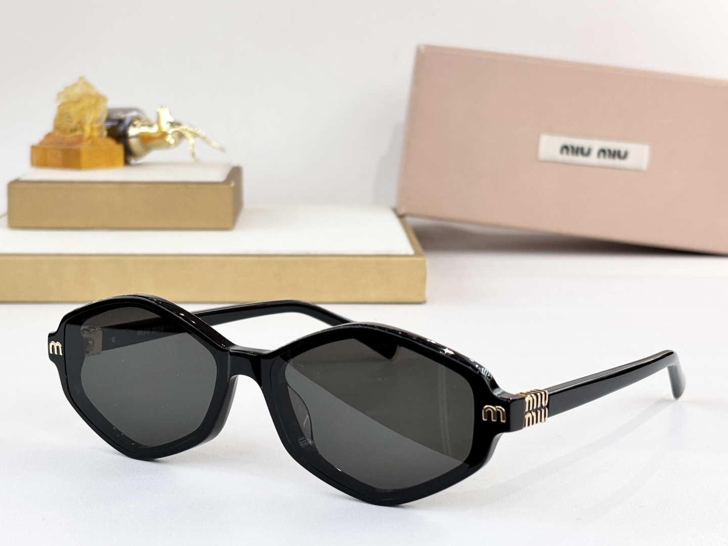 MIU MI*MOD：SMU 73KSSize：56口18-145