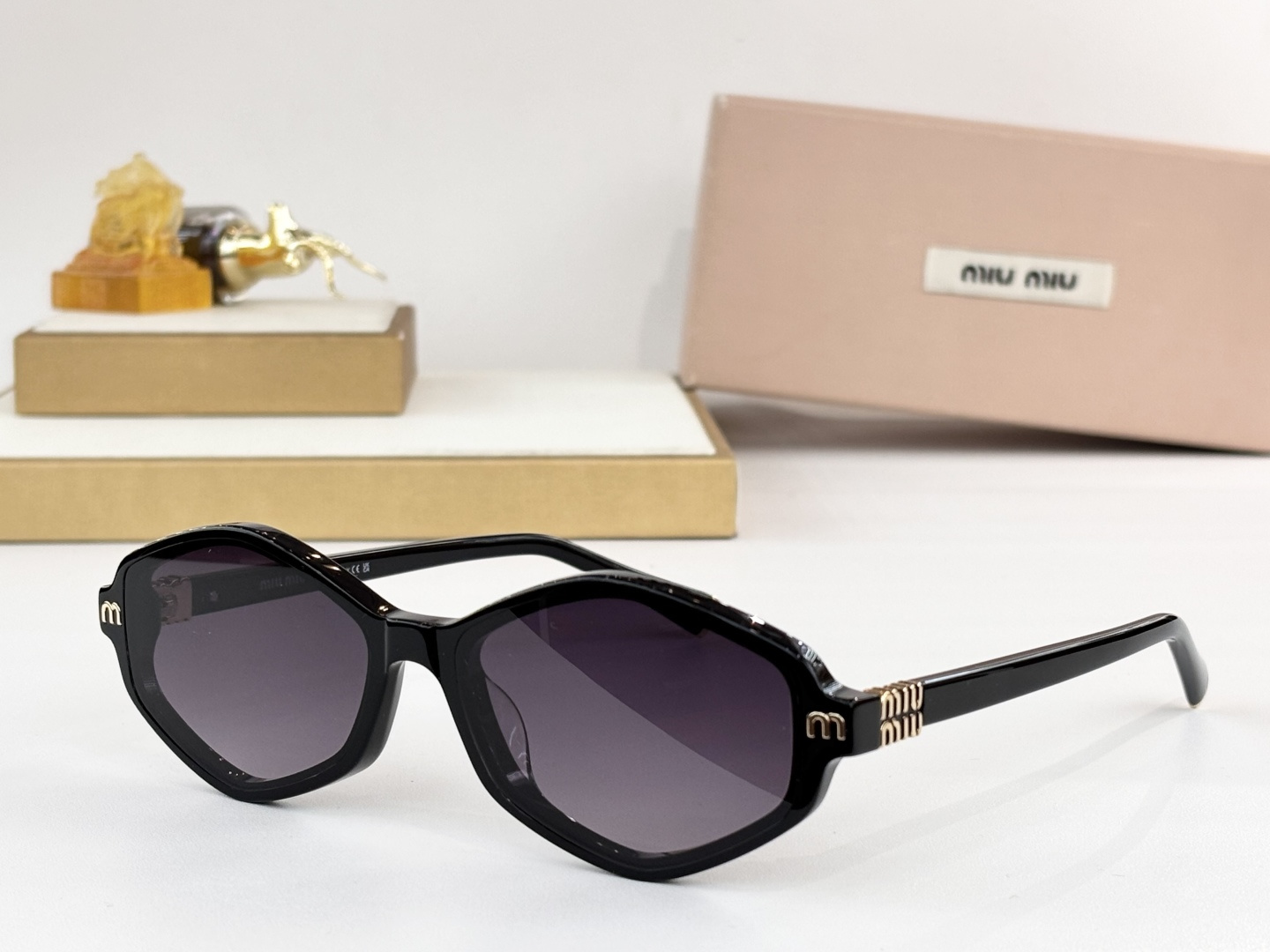 MIU MI*MOD：SMU 73KSSize：56口18-145