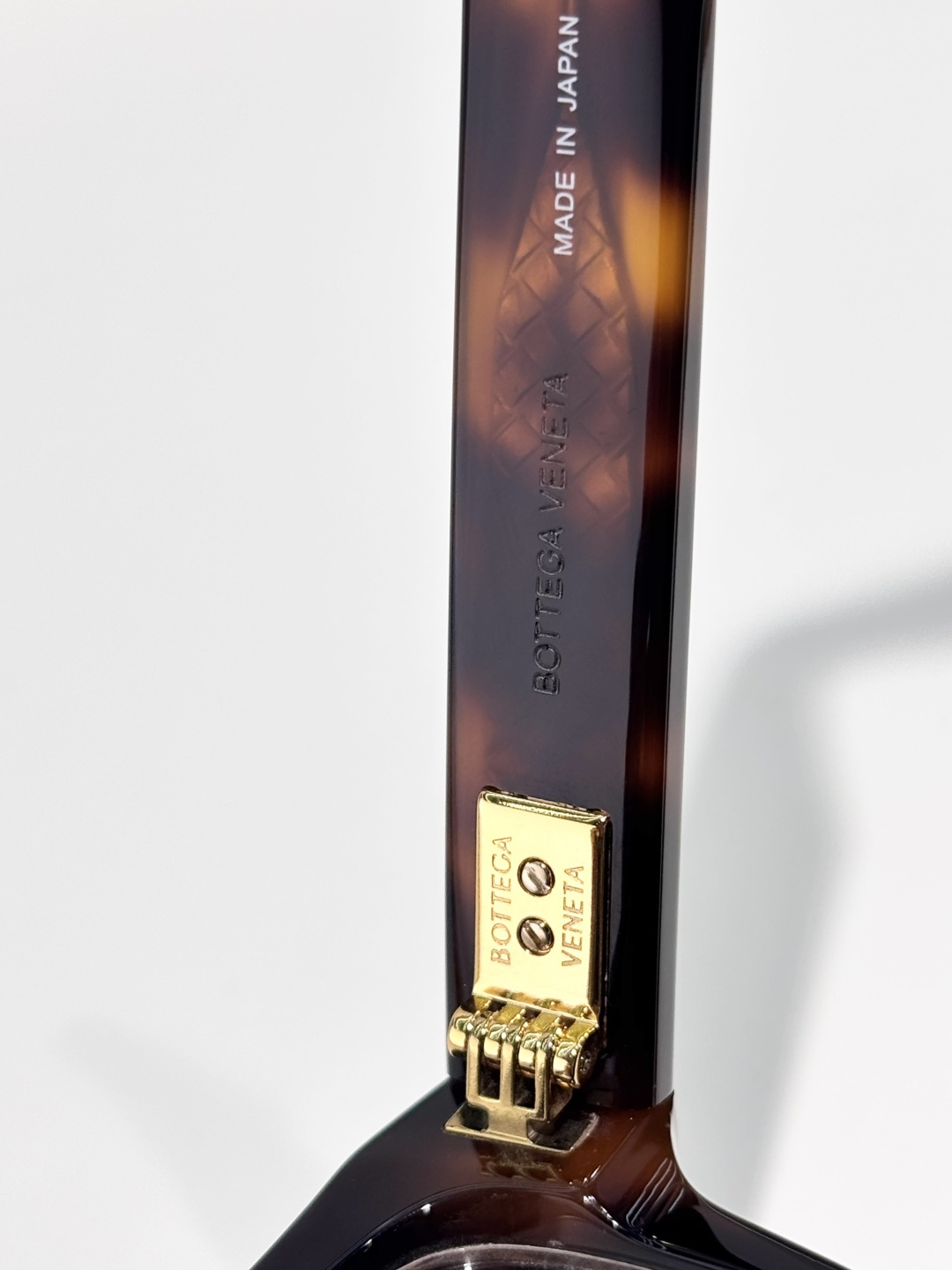 BOTTEGA VENET*MODEL：BV1402SKSIZE：55口19-145